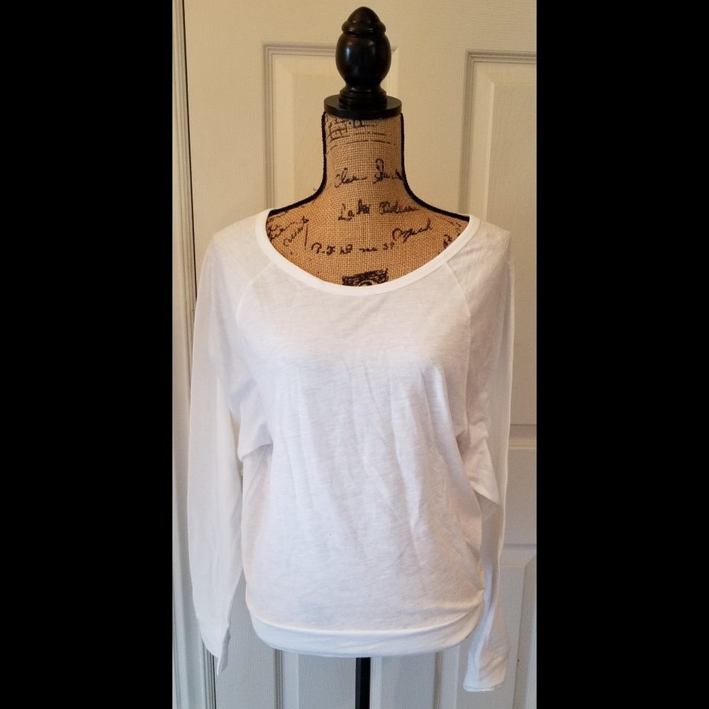 3/$25  Curious Gypsy white raglan longsleeve